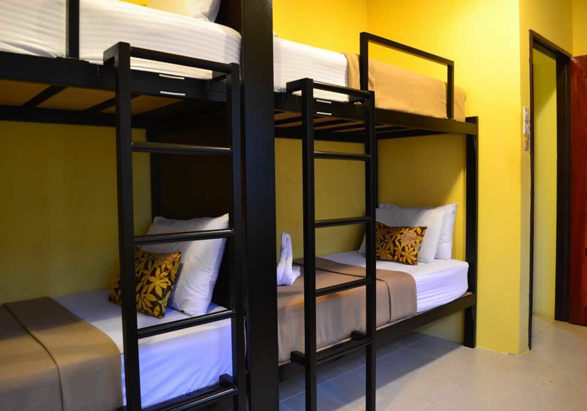 My Hostel Muntri 乔治敦 外观 照片